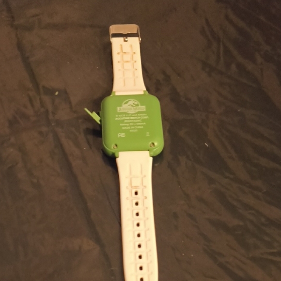 Jurassic World Touch Screen Interactive Watch with Camera - Picture 8 of 8